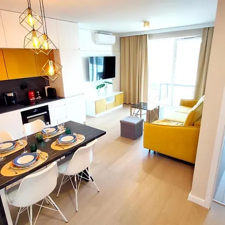 Posesja Kapitanska-apartamenty Premium * Grzybowo (West Pomeranian)